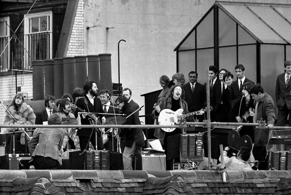 The Beatles çatı konseri