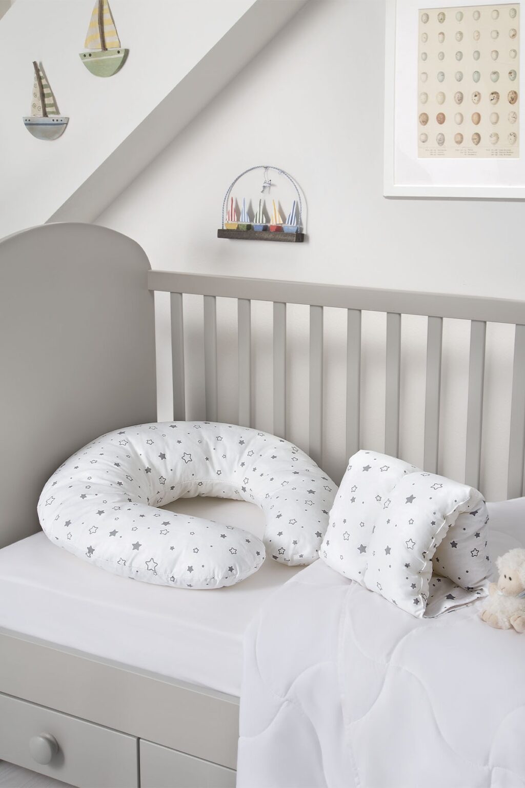 En İyi 7 Bebek Emzirme Minderi Ve Yastığı