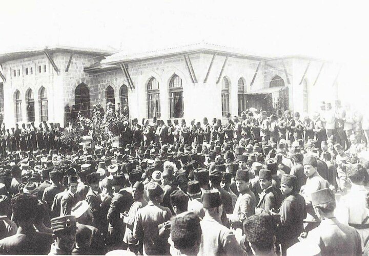 kandil uçurma mahya osmanlıda bayram gelenekleri listelist