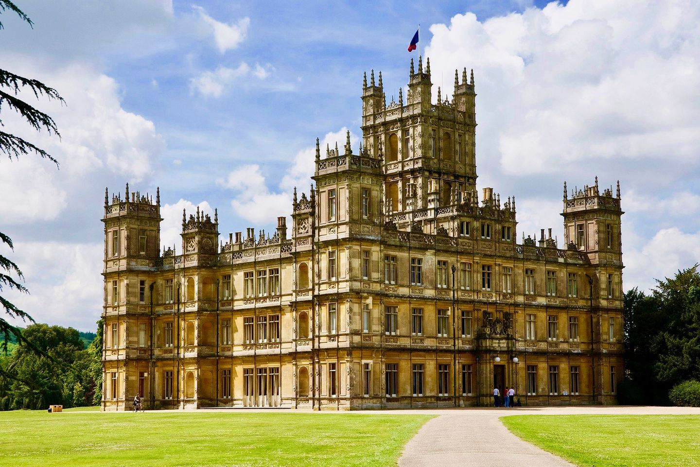 Highclere Kalesi
