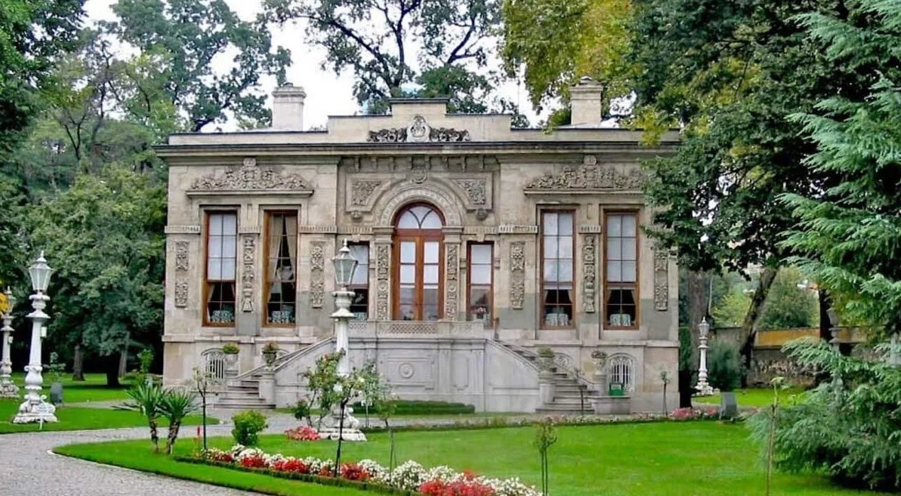 Tarihi yapı