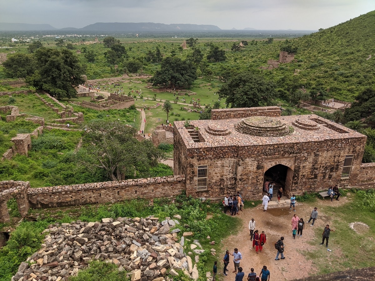 bhangarh kalesi