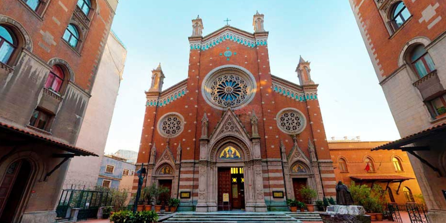 St. Antuan Kilisesi Nerede ve Nasıl Gidilir?