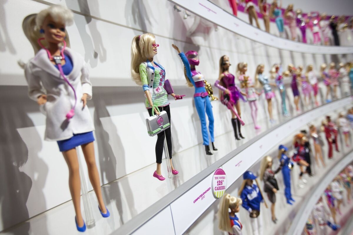 Bütün çocukların sevdiği oyuncak: Barbie bebekler! Barbie nasıl bu kadar sevildi? - Resim : 4