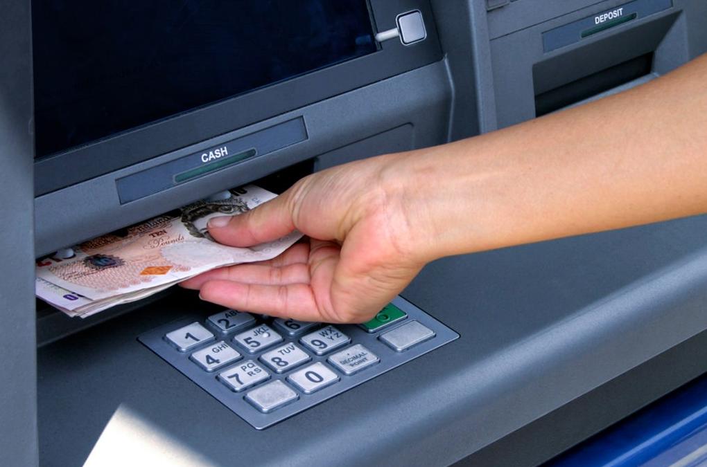 Kartınızı ATM Dolandırıcılarından Korumak için 7 İpucu
